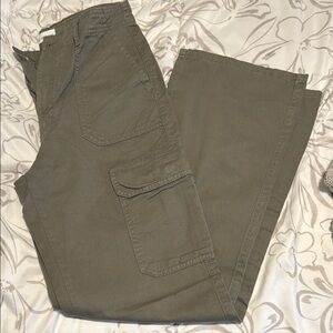 Zara Green Cargo Pants for Effortless Style